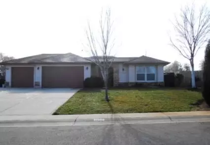 1633 Galaxy Way, Redding, CA 96002 photo 1