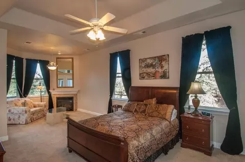 7575 Camino Del Encina Dr, Redding, CA 96001 photo 9