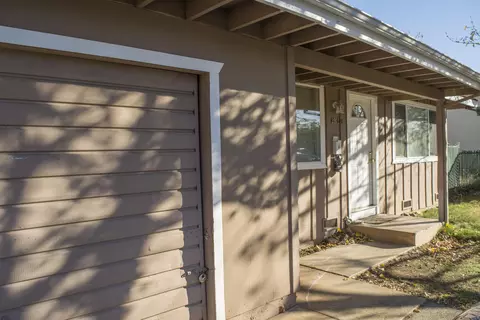2801 Shasta View Dr, Redding, CA 96002 photo 4