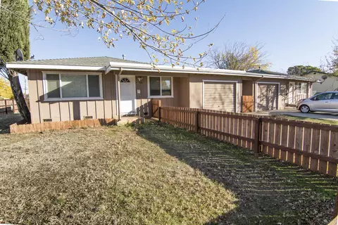 2801 Shasta View Dr, Redding, CA 96002 photo 1