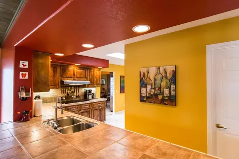 9211 Stillwater Rd, Redding, CA 96002 photo 12