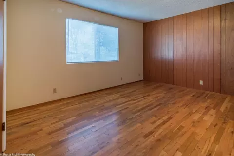 2894 Robert Ct, Redding, CA 96002 photo 8