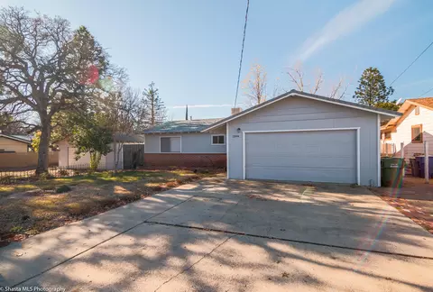2894 Robert Ct, Redding, CA 96002 photo 1