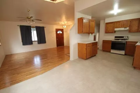 18543 Rex Ln, Redding, CA 96003 photo 4