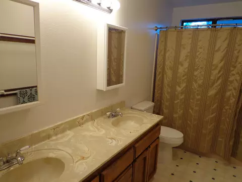21079 View Lake Dr, Redding, CA 96003 photo 18