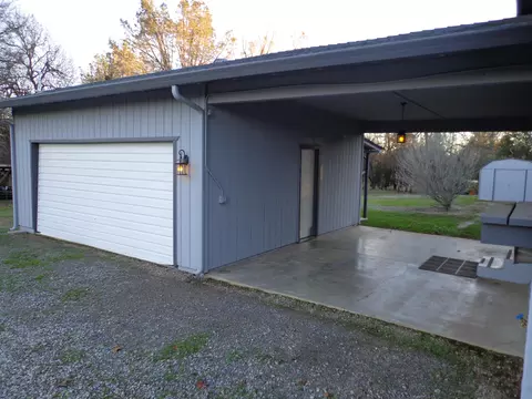 21079 View Lake Dr, Redding, CA 96003 photo 23
