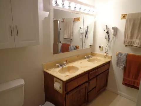 21079 View Lake Dr, Redding, CA 96003 photo 22
