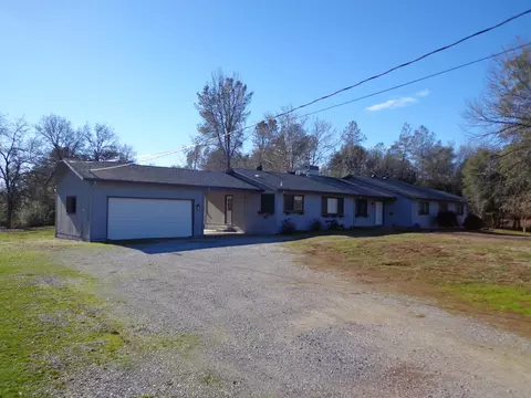 21079 View Lake Dr, Redding, CA 96003 photo 4