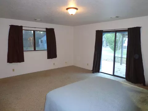 21079 View Lake Dr, Redding, CA 96003 photo 20