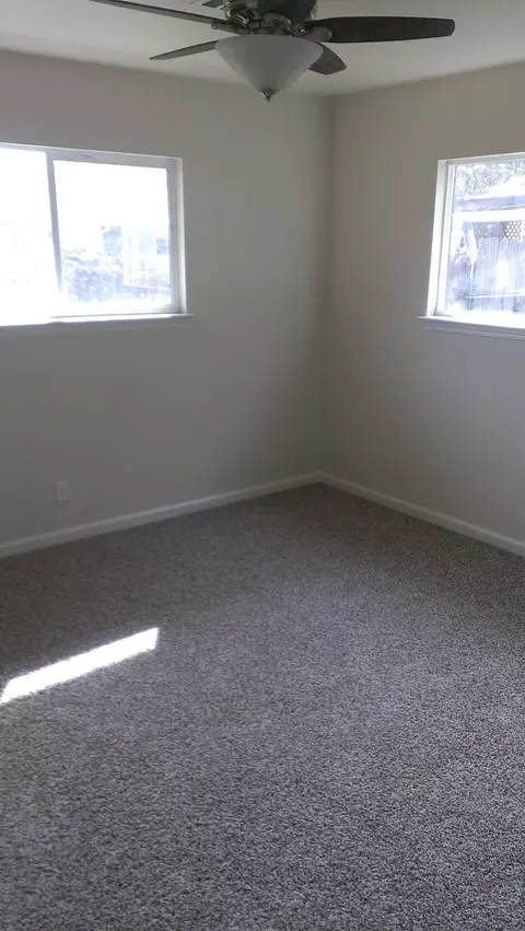2553 Erin Ln, Redding, CA 96002 photo 9