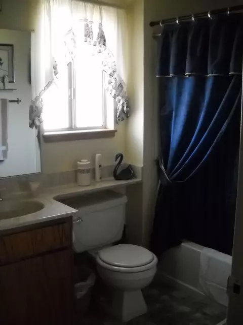 426 Alamine Dr, Redding, CA 96003 photo 11