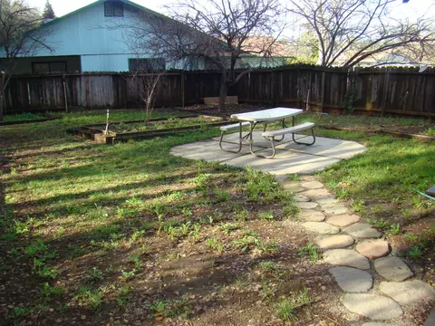 3825 Canterbury, Redding, CA 96002 photo 17