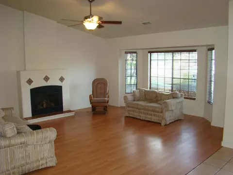 3825 Canterbury, Redding, CA 96002 photo 3