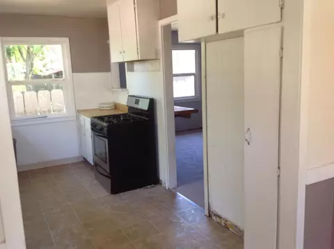 1081 Hawthorne Ave, Redding, CA 96002 photo 12
