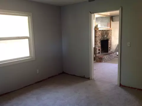 1081 Hawthorne Ave, Redding, CA 96002 photo 8