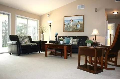 8251 Equestrian Dr, Redding, CA 96001 photo 7