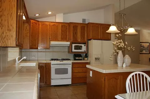 8251 Equestrian Dr, Redding, CA 96001 photo 12