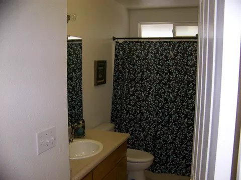 1431 Murieta Loop, Redding, CA 96002 photo 6