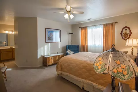 1976 Saltu Dr, Redding, CA 96002 photo 6