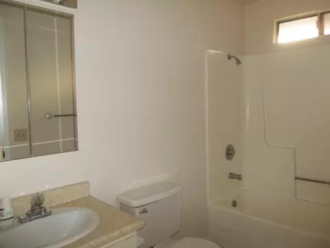 1208 Hawthorne Ave, Redding, CA 96002 photo 11