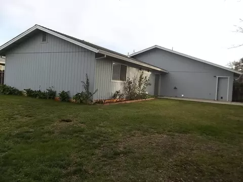 1208 Hawthorne Ave, Redding, CA 96002 photo 13