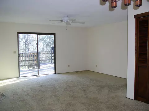 12490 Old Oregon Trl, Redding, CA 96003 photo 7