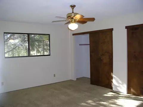 12490 Old Oregon Trl, Redding, CA 96003 photo 9