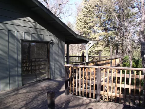 12490 Old Oregon Trl, Redding, CA 96003 photo 11