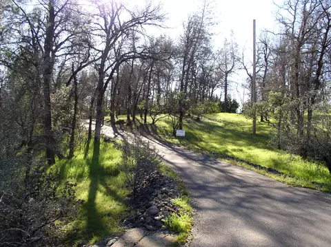 12490 Old Oregon Trl, Redding, CA 96003 photo 12