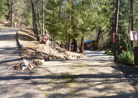 19563 Statton Rd, Lakehead, CA 96051 photo 1
