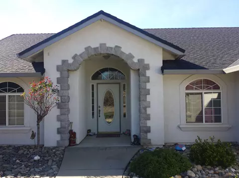 11348 Rugby Hill Dr, Redding, CA 96003 photo 1