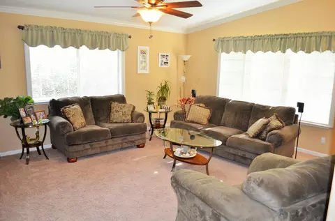 3758 Lake Forest Dr, Redding, CA 96003 photo 3