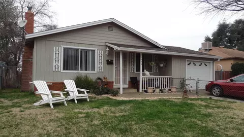 1336 Jeffries St, Anderson, CA 96007 photo 1