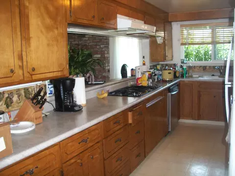 1299 Dominion Dr, Redding, CA 96002 photo 4