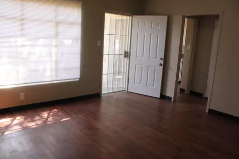 1930 10th St, Redding, CA 96001 photo 11