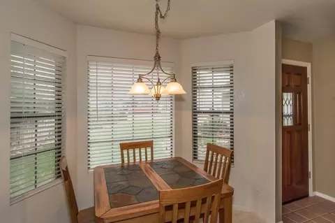 1130 Jonathan Ct, Red Bluff, CA 96080 photo 4