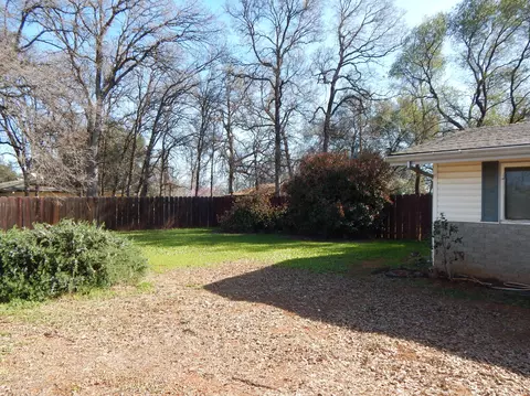 20345 Gibson Ct, Redding, CA 96002 photo 6