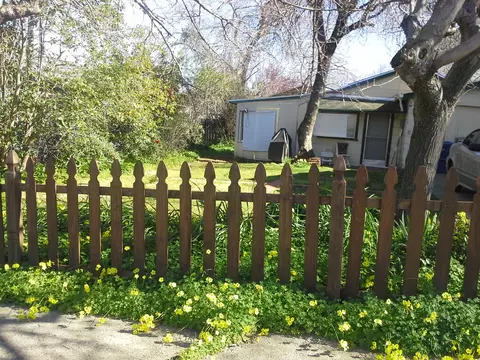 1651 Fig Ave, Redding, CA 96001 photo 5