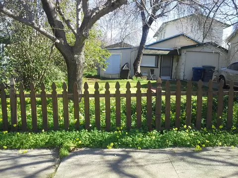 1651 Fig Ave, Redding, CA 96001 photo 6