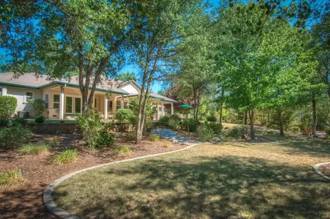 13248 Tierra Heights Rd, Redding, CA 96003 photo 14