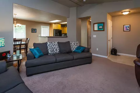 2211 Shenandoah Dr, Anderson, CA 96007 photo 7