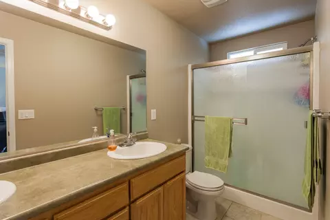 2211 Shenandoah Dr, Anderson, CA 96007 photo 23