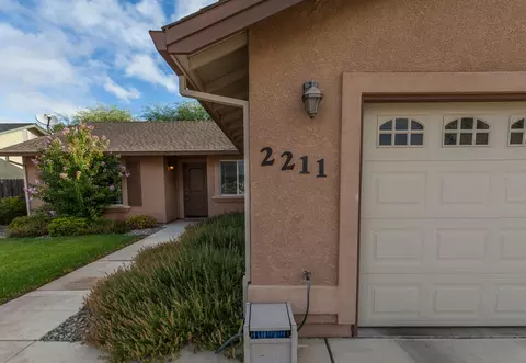 2211 Shenandoah Dr, Anderson, CA 96007 photo 3