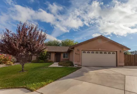 2211 Shenandoah Dr, Anderson, CA 96007 photo 1