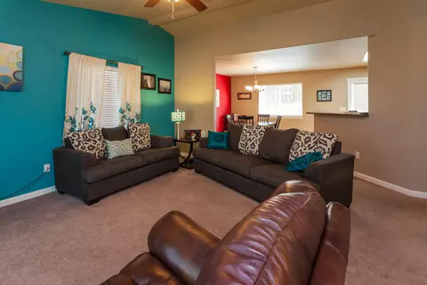 2211 Shenandoah Dr, Anderson, CA 96007 photo 8