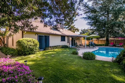 3430 Riverview Dr, Redding, CA 96001 photo 31