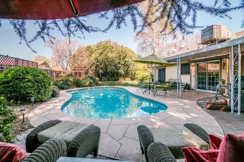 3430 Riverview Dr, Redding, CA 96001 photo 28