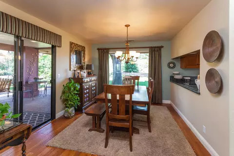 3280 Forest Hills Dr, Redding, CA 96002 photo 11