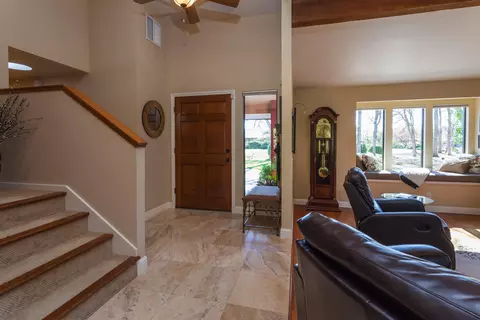 3280 Forest Hills Dr, Redding, CA 96002 photo 9