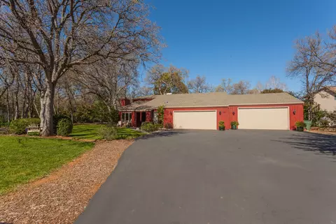 3280 Forest Hills Dr, Redding, CA 96002 photo 4